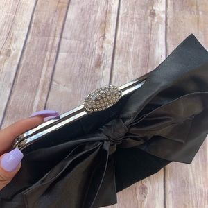 Neiman Marcus Bags - Nieman Marcus Black Crossbody Clutch Neiman Marcus Bags - Nieman Marcus Black Crossbody Clutch